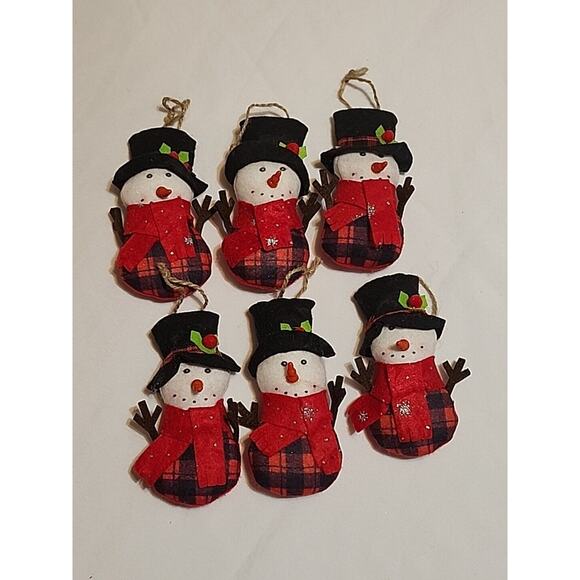 Set of 6 Red Buffalo Check Felt Snowman Ornaments with Top Hats 5.5" - Picture 1 of 10